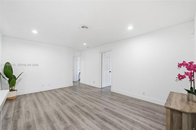 8555 NW 25th Pl, Coral Springs, FL 33065