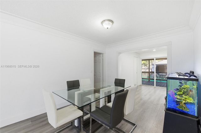 8555 NW 25th Pl, Coral Springs, FL 33065