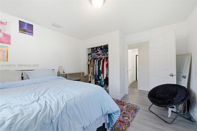 8555 NW 25th Pl, Coral Springs, FL 33065