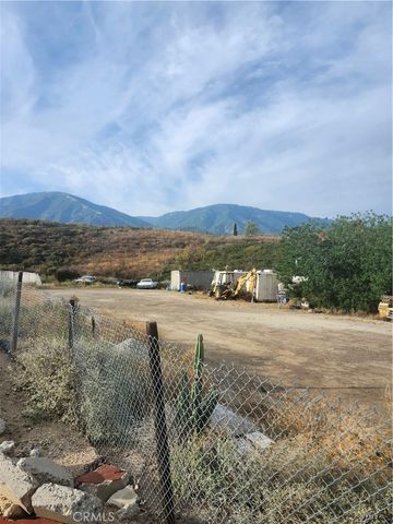 10 Kendall, San Bernardino, CA 92407