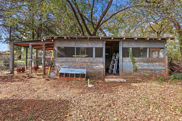 2831 Fm 2931, Aubrey, TX 76227