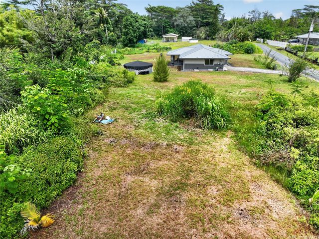 15 21st Avenue, Hilo, HI 96720