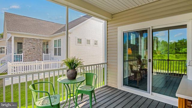 10355 YOSEMITE ST, White Plains, MD 20695