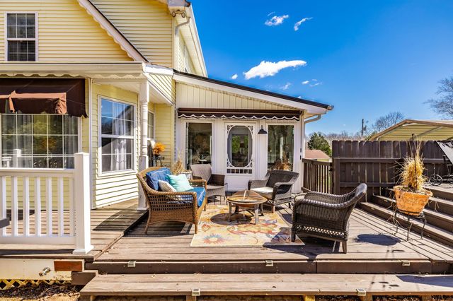 6761 Hall Rd, Greenbrier, TN 37073