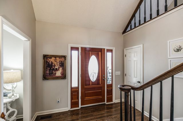 6761 Hall Rd, Greenbrier, TN 37073