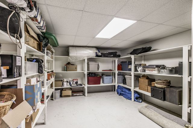 6761 Hall Rd, Greenbrier, TN 37073