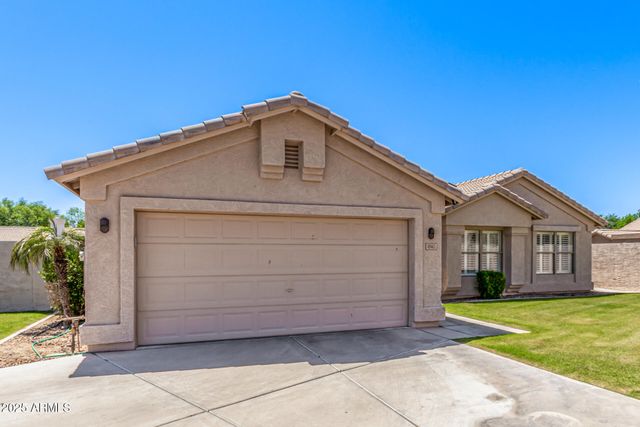 4940 S ROSEMARY Drive, Chandler, AZ 85248