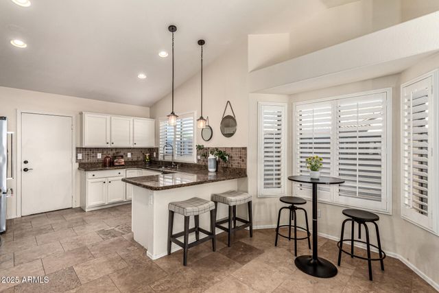 4940 S ROSEMARY Drive, Chandler, AZ 85248