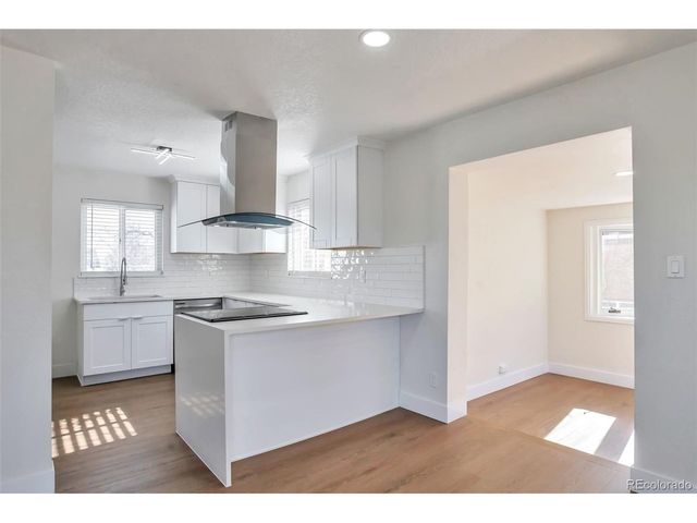 1330 Quebec St, Denver, CO 80220