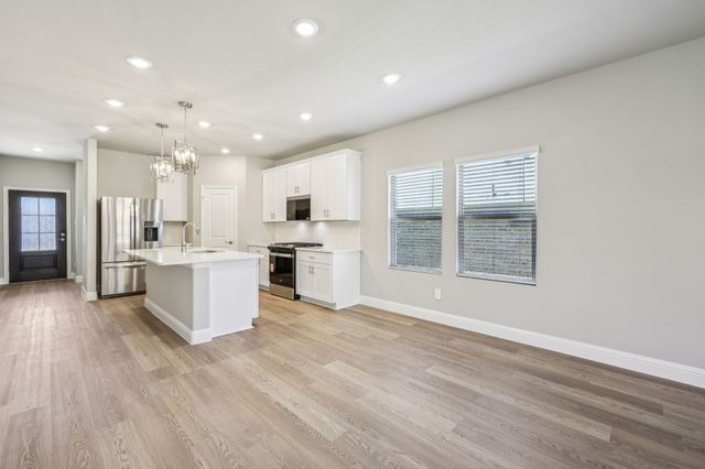 1728 Gardendale Hollow Lane, Anna, TX 75409