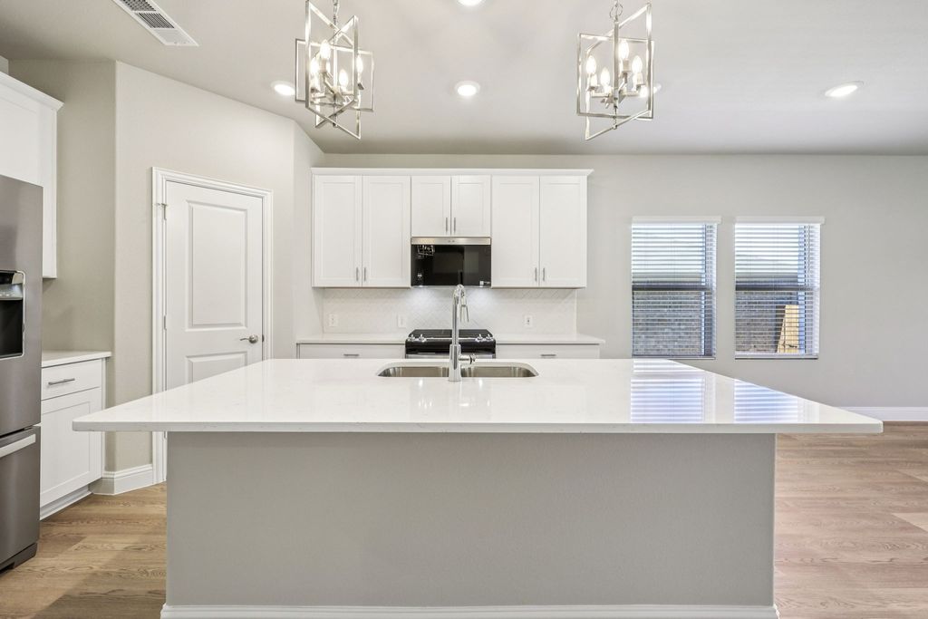 1728 Gardendale Hollow Lane, Anna, TX 75409