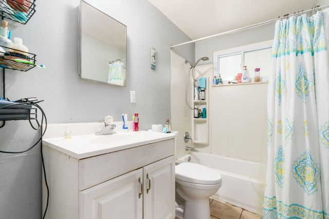769 Maurine Drive, Columbus, OH 43228
