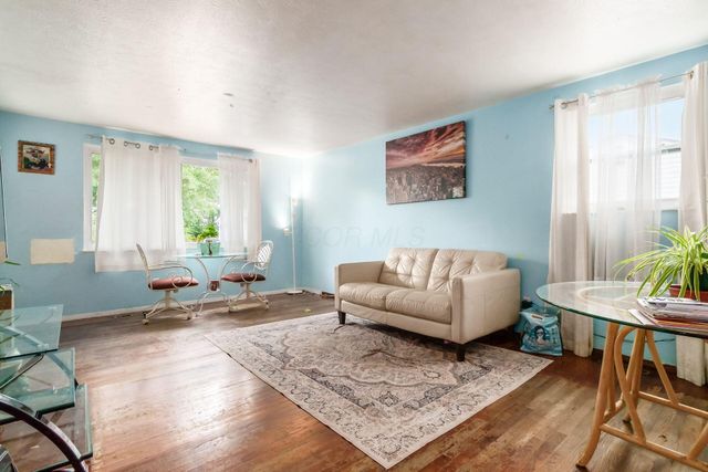 769 Maurine Drive, Columbus, OH 43228