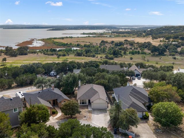 1730 SORREL CREEK DR, Canyon Lake, TX 78133