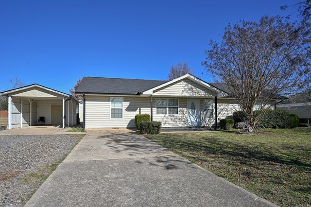 1611 Hamilton Avenue, Mena, AR 71953