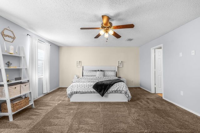 1741 Baxter Springs Drive, Fort Worth, TX 76247
