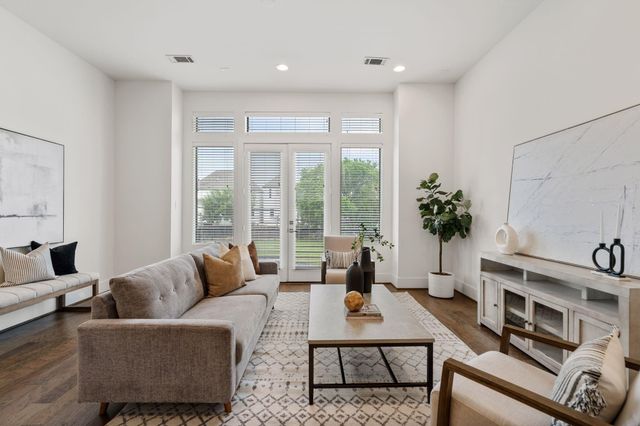 5713 Larkin Street A, Houston, TX 77007