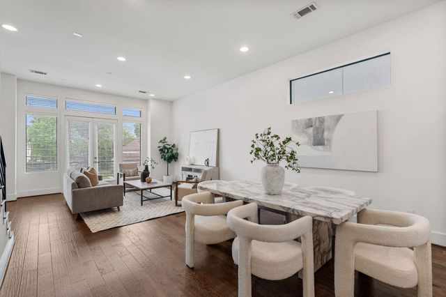 5713 Larkin Street A, Houston, TX 77007