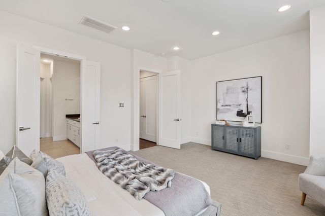 5713 Larkin Street A, Houston, TX 77007
