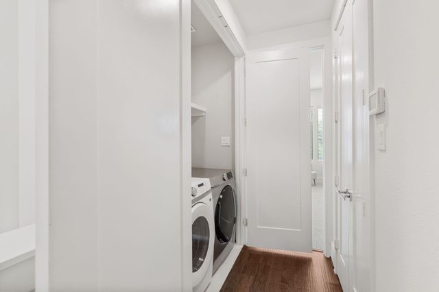 5713 Larkin Street A, Houston, TX 77007