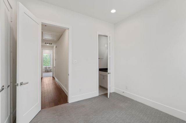 5713 Larkin Street A, Houston, TX 77007