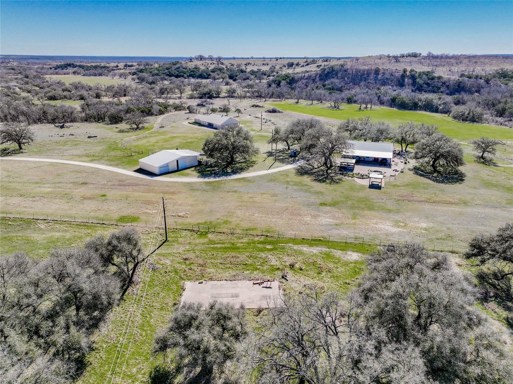 9051 Fm 205, Bluff Dale, TX 76433