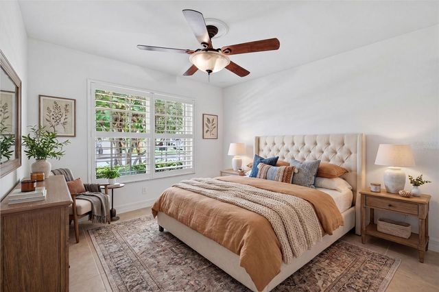 1574 WINDAMERE LANE, Naples, FL 34119
