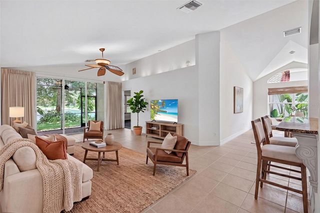 1574 WINDAMERE LANE, Naples, FL 34119