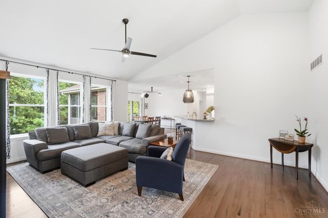 714 Madison Ridge Road, Greendale, IN 47025