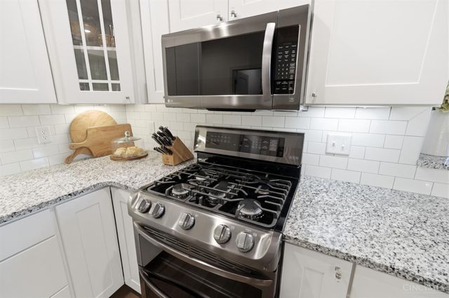 714 Madison Ridge Road, Greendale, IN 47025
