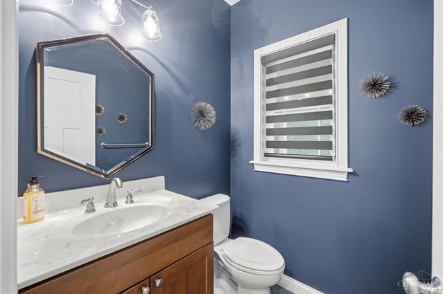 714 Madison Ridge Road, Greendale, IN 47025