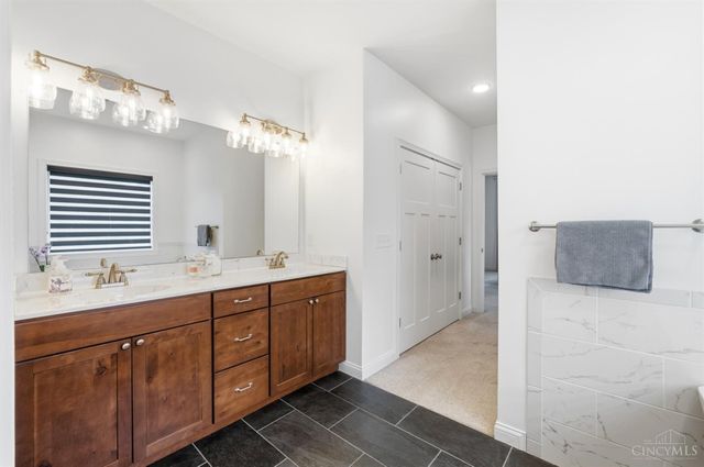 714 Madison Ridge Road, Greendale, IN 47025