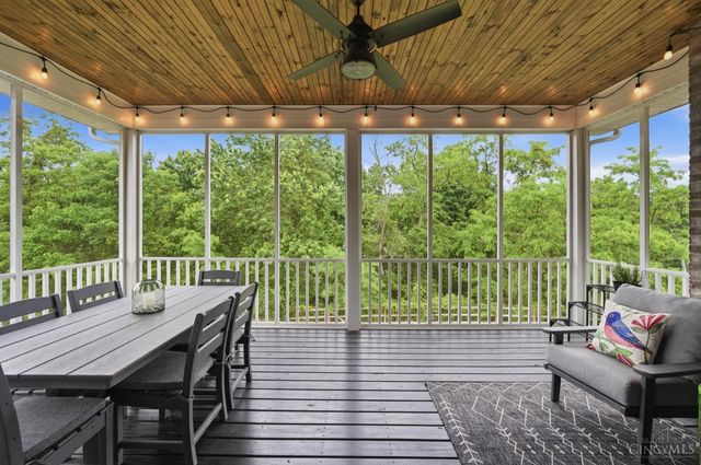 714 Madison Ridge Road, Greendale, IN 47025