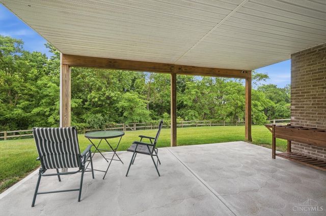 714 Madison Ridge Road, Greendale, IN 47025