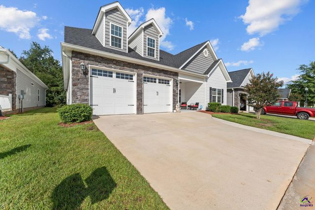137 Shady Oak Drive, Perry, GA 31069