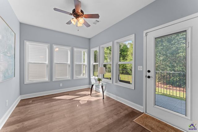 137 Shady Oak Drive, Perry, GA 31069