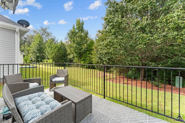 137 Shady Oak Drive, Perry, GA 31069
