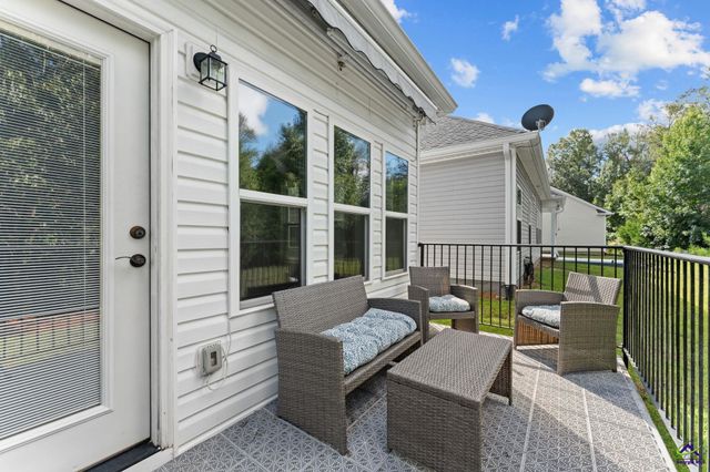 137 Shady Oak Drive, Perry, GA 31069