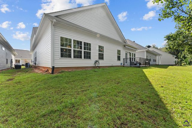 137 Shady Oak Drive, Perry, GA 31069