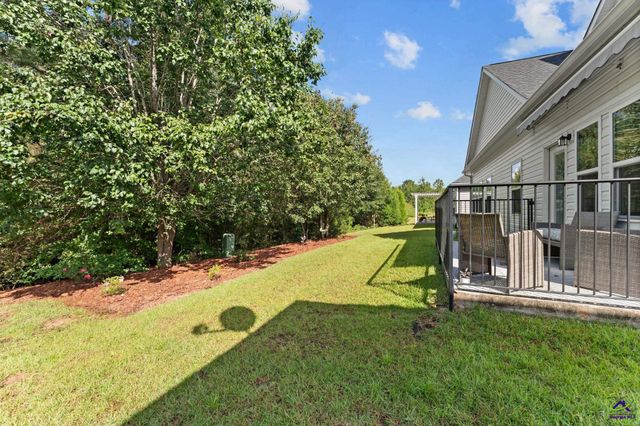 137 Shady Oak Drive, Perry, GA 31069