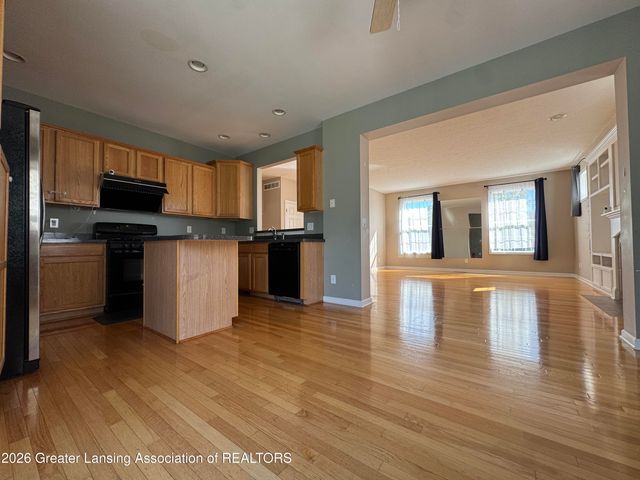 2684 E Morning Glory Drive, Okemos, MI 48864
