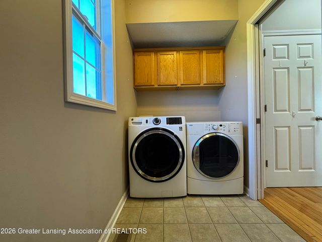 2684 E Morning Glory Drive, Okemos, MI 48864