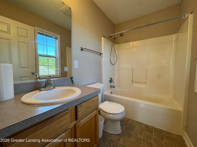 2684 E Morning Glory Drive, Okemos, MI 48864