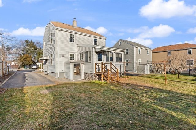 83 Dean St, Norwood, MA 02062