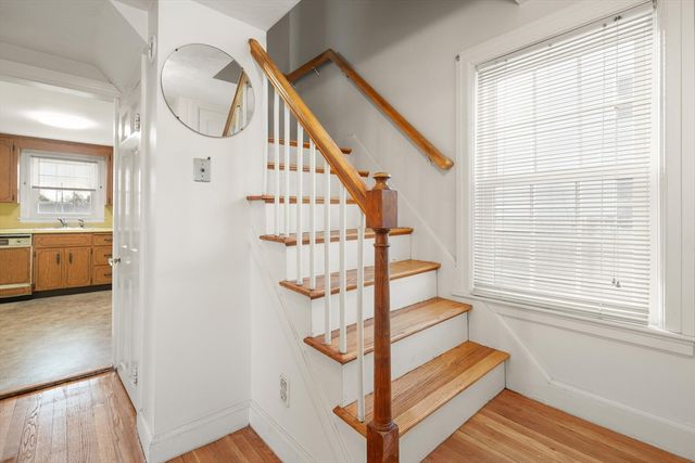 83 Dean St, Norwood, MA 02062