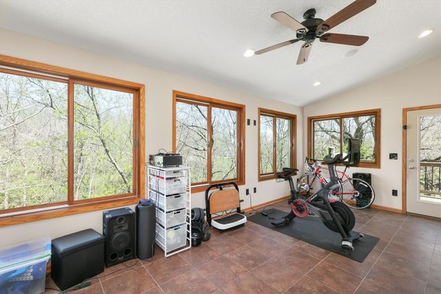 34522 Edgewater Circle, Cumming, IA 50061