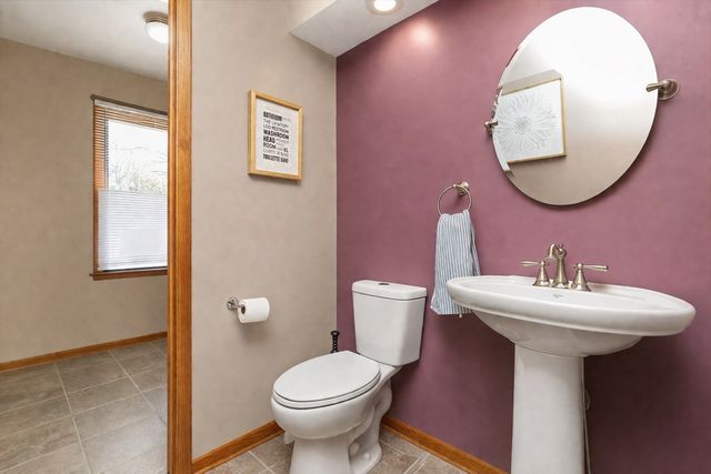 34522 Edgewater Circle, Cumming, IA 50061
