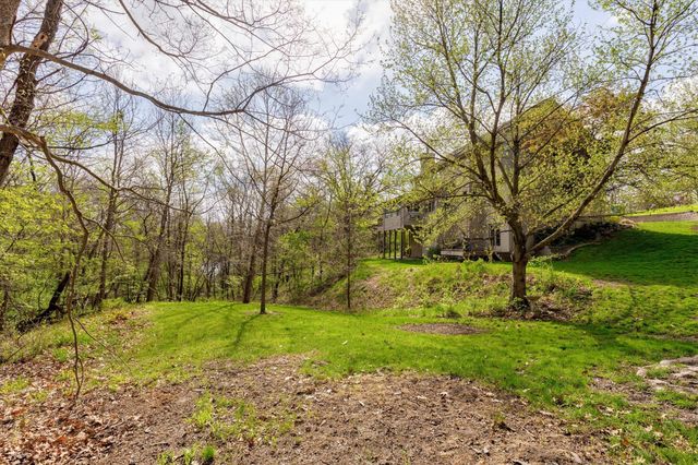 34522 Edgewater Circle, Cumming, IA 50061