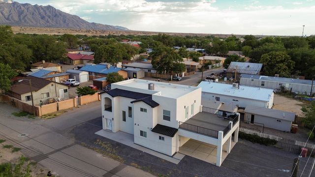 1000 Calle San Lorenzo, Bernalillo, NM 87004