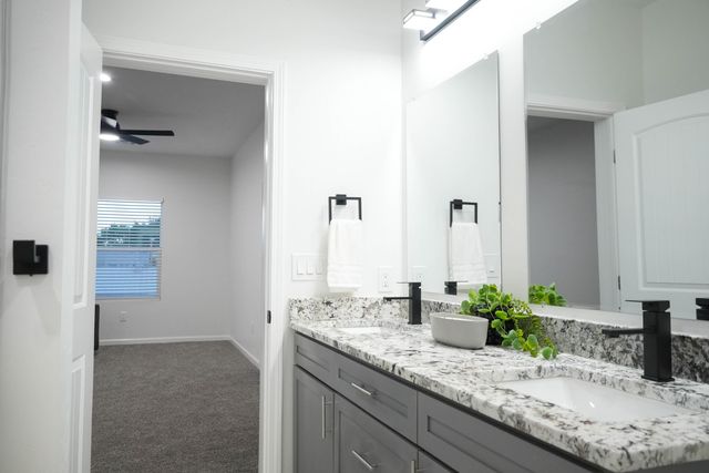 1000 Calle San Lorenzo, Bernalillo, NM 87004